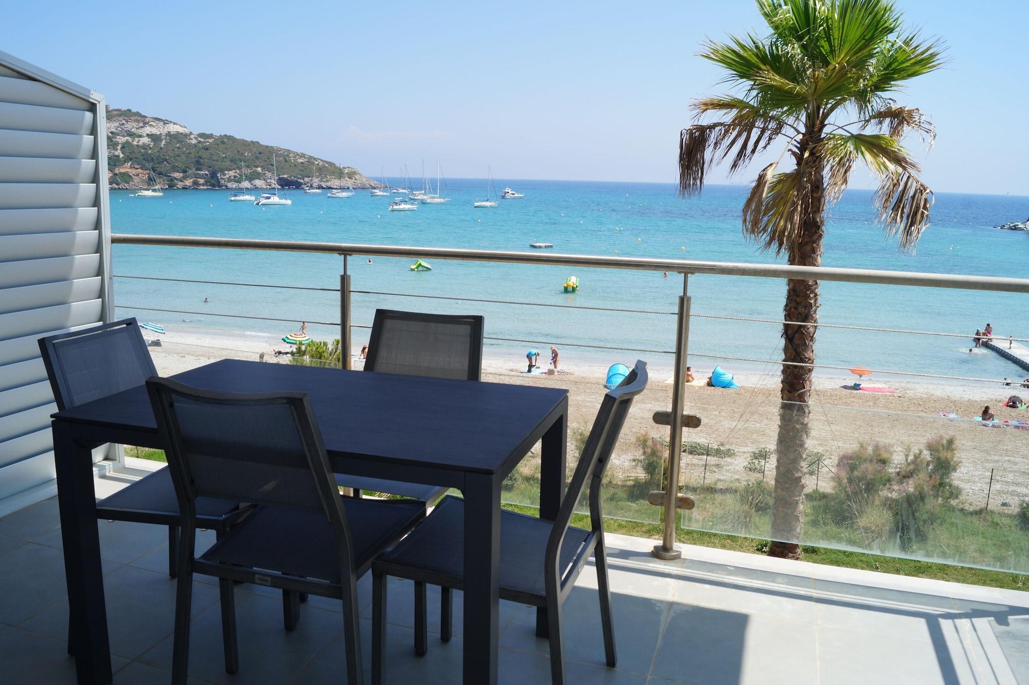 Residence Villa Tyrrenia มาชินาจิโอ ภายนอก รูปภาพ