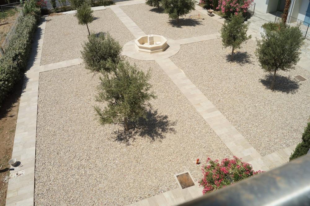 Residence Villa Tyrrenia มาชินาจิโอ ภายนอก รูปภาพ